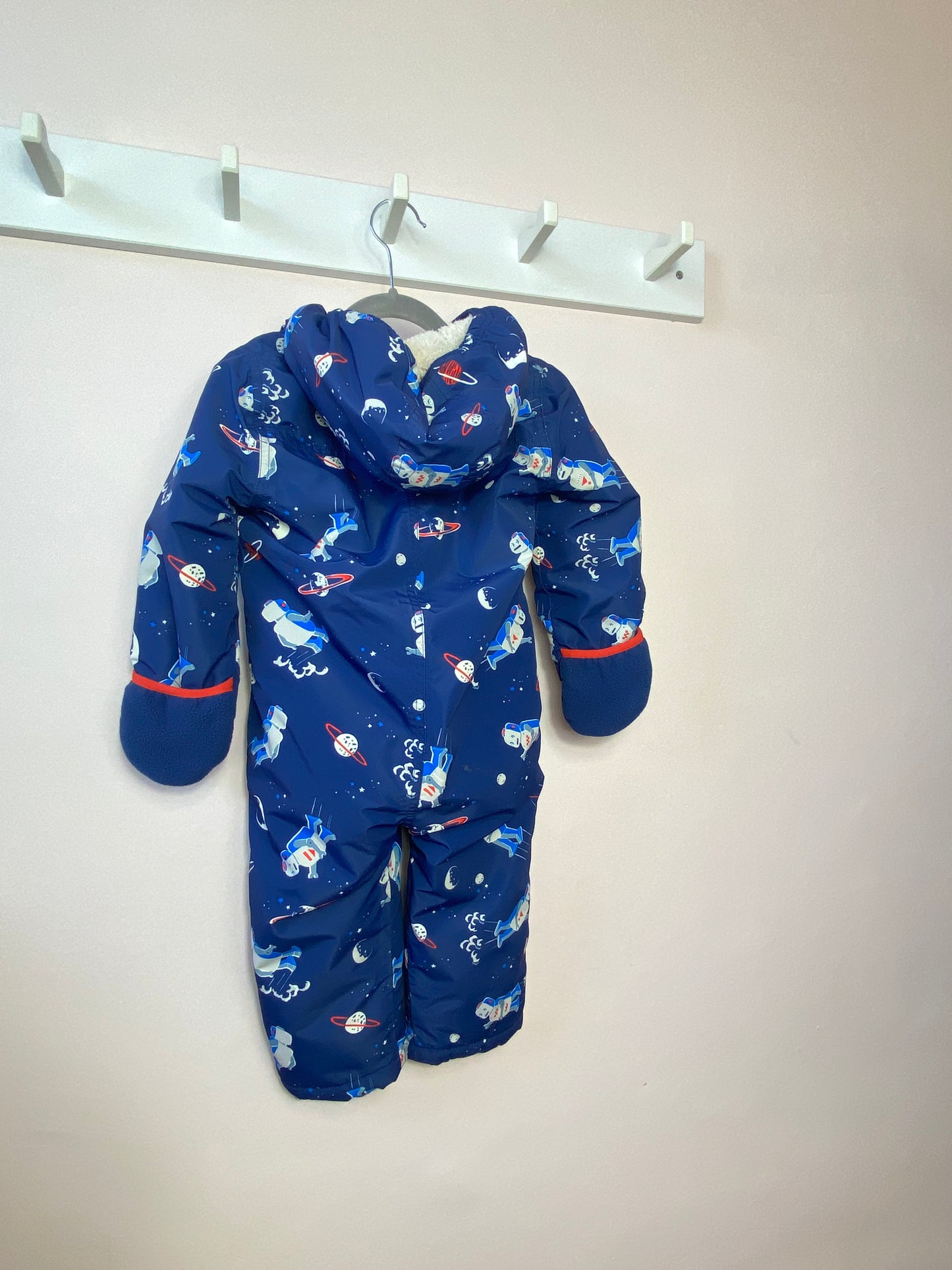 2-3 Y Space robot snowsuit